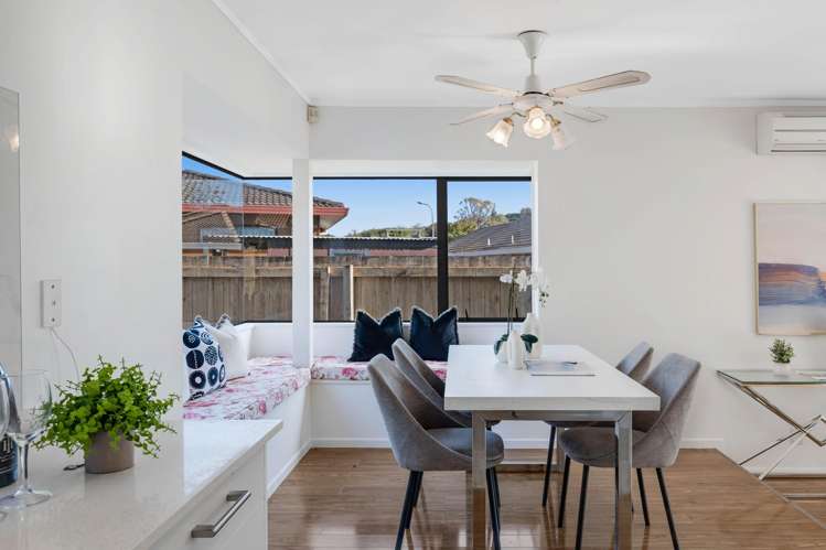 2/9 Bernie Edwards Place Botany Downs_11
