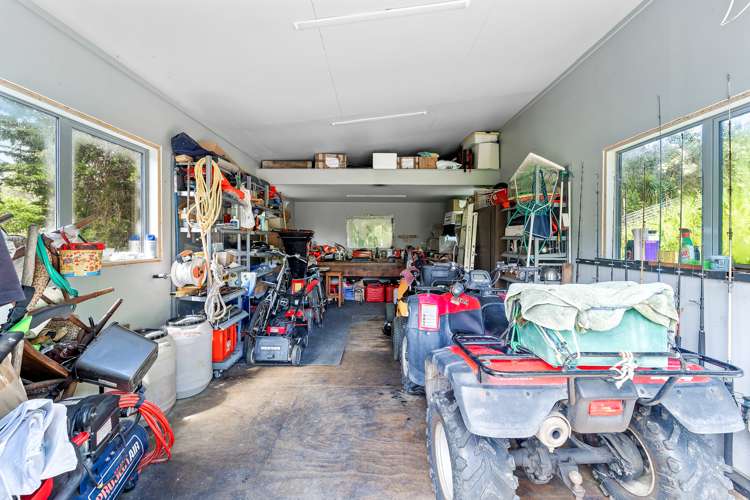 35 Hobbs Road Matakatia_28