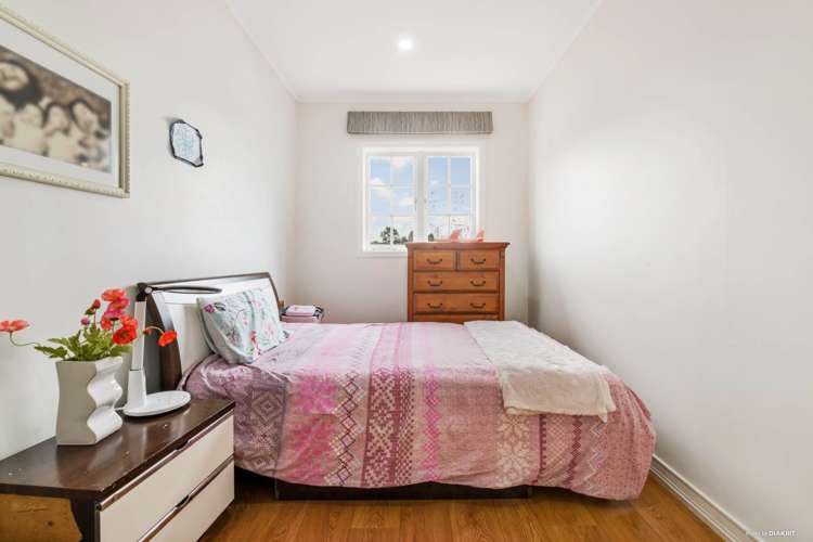 89 Pearson Road Kingseat_18