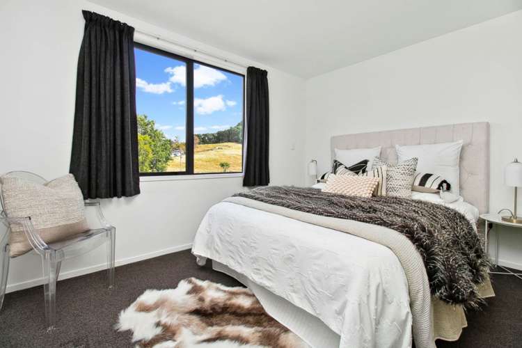 13, 68 Mountain Road Mt Wellington_13