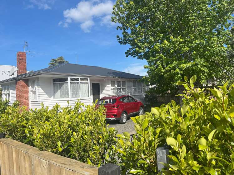 101 Flanshaw Road Te Atatu South_15