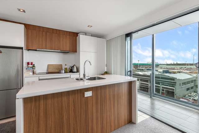 513/4 Dockside Lane Auckland Central_4