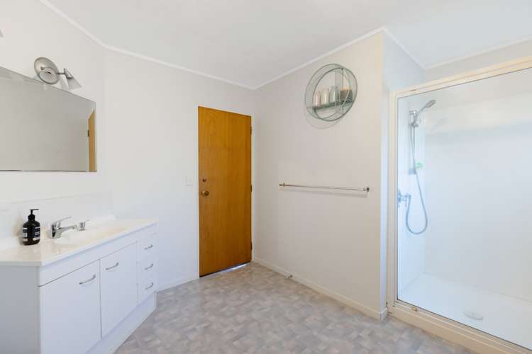 18 Resolution Road Welcome Bay_9