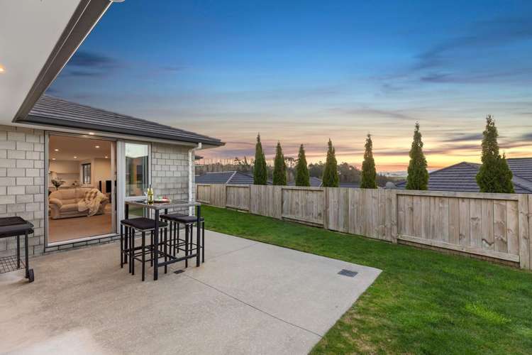 9 Puhirake Crescent Pyes Pa_11