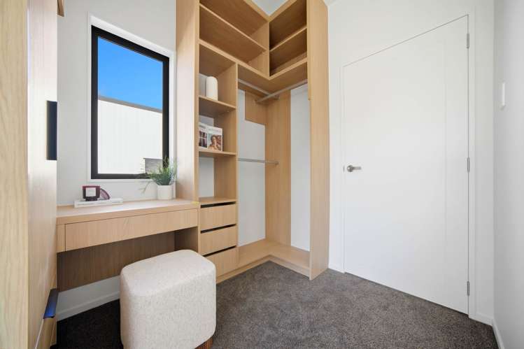 2 Waka Street Albany_19