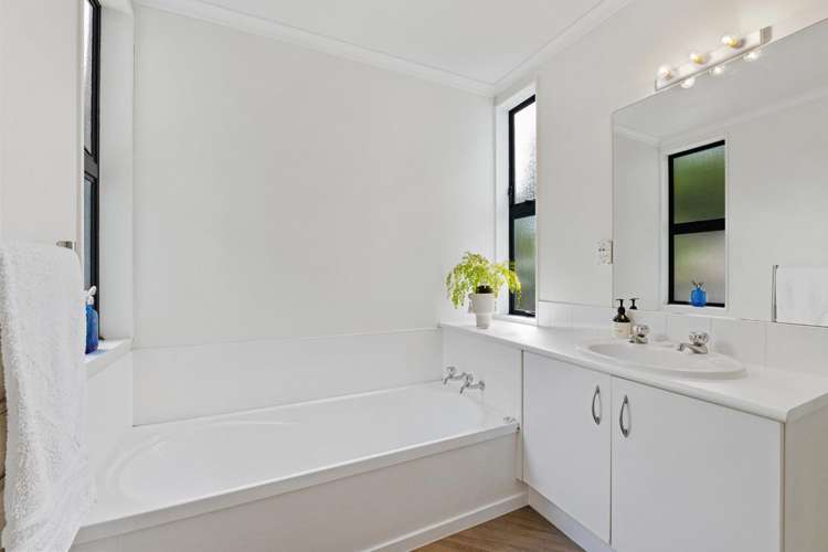 41 Snowden Street Ohauiti_12