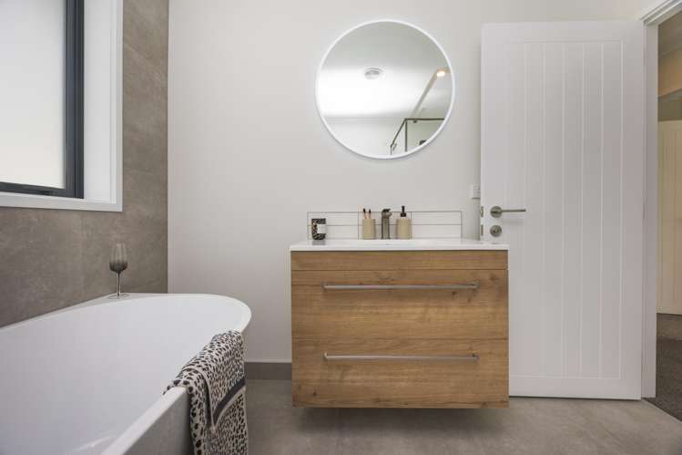 5 Denbigh Street Feilding_27