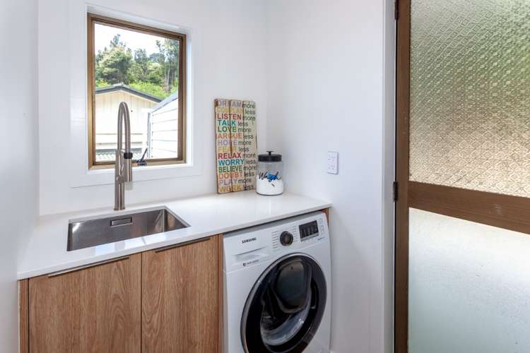 123 Park Avenue Whangamata_21