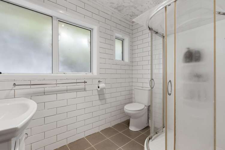 47 Baycroft Avenue Parkvale_8