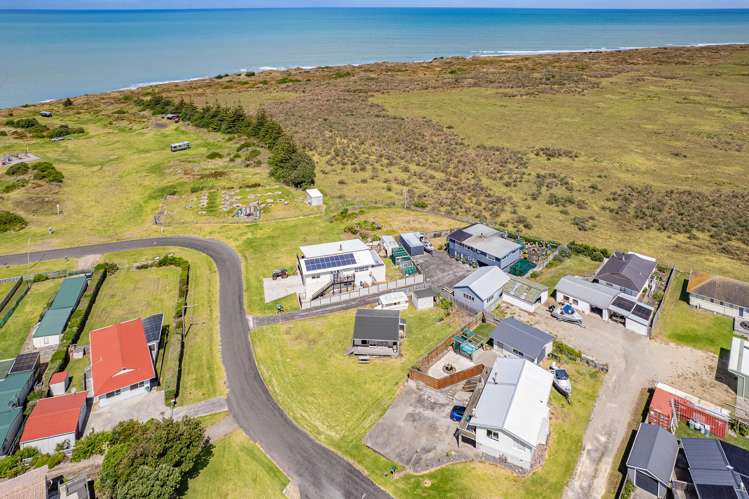 15 Nukumaru Parade Waiinu Beach_19