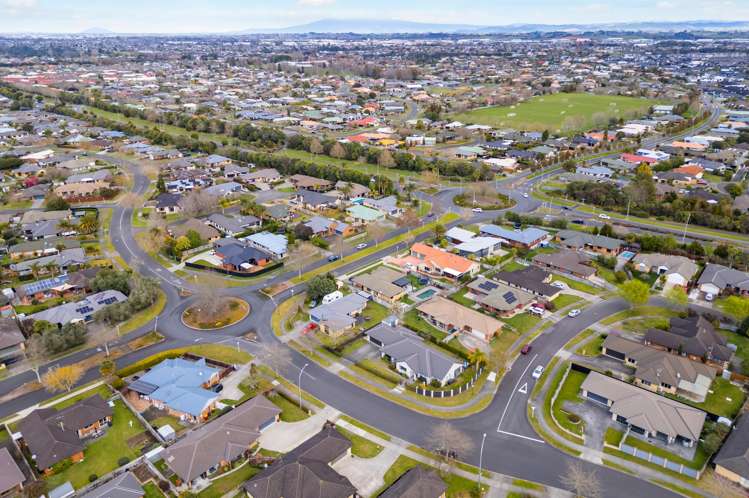 1 Whitford Place Rototuna North_29