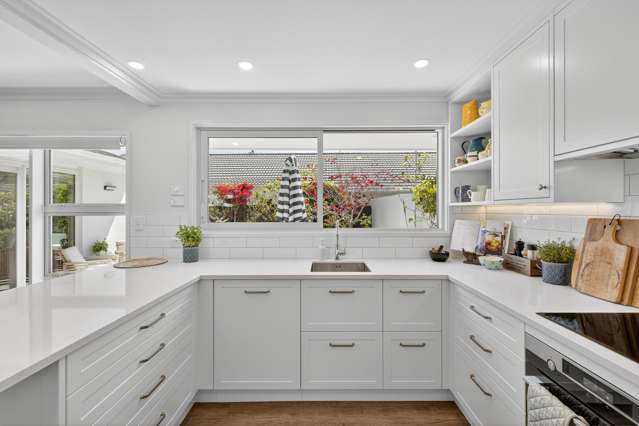 2/83 Winchester Street 10190_4