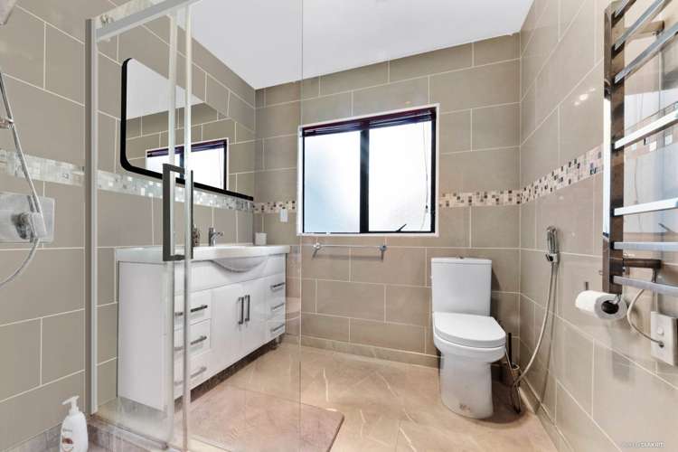 16 Palomino Drive Henderson_10