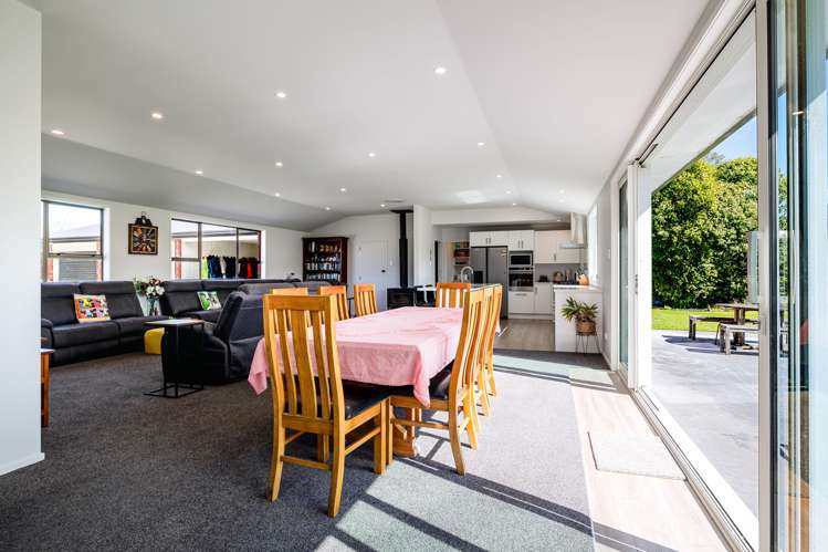 1040 Roberts Line Bunnythorpe_37