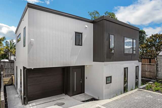 21B County Road Torbay_1