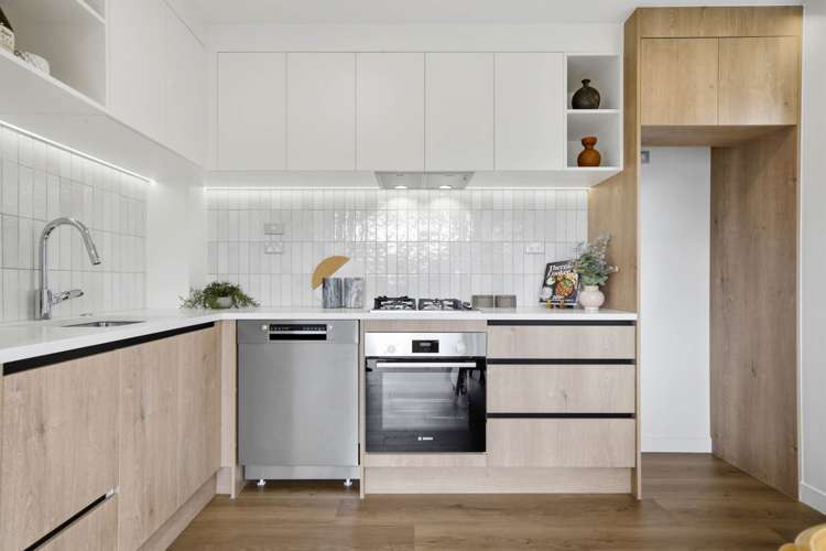2/67 Wharf Road Te Atatu Peninsula_10