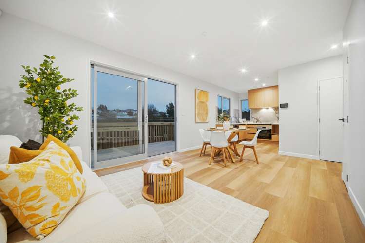 41E Candia Road_5