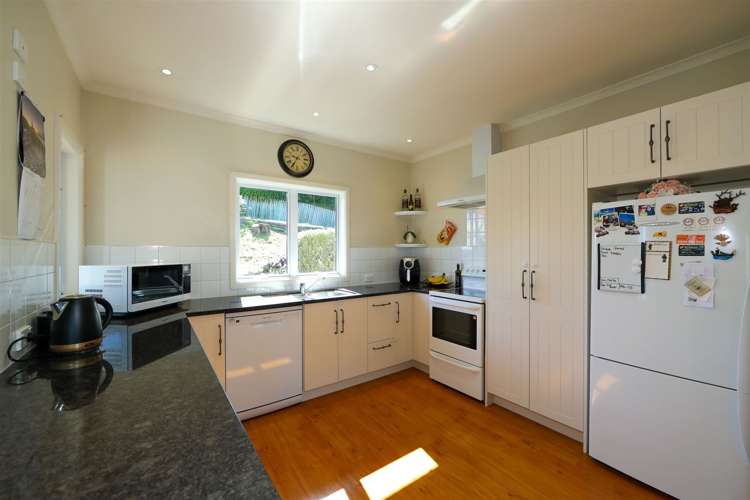 5 Te Mata Peak Road Havelock North_2