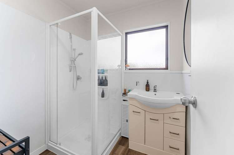 82e Coopers Road Road Gate Pa_6