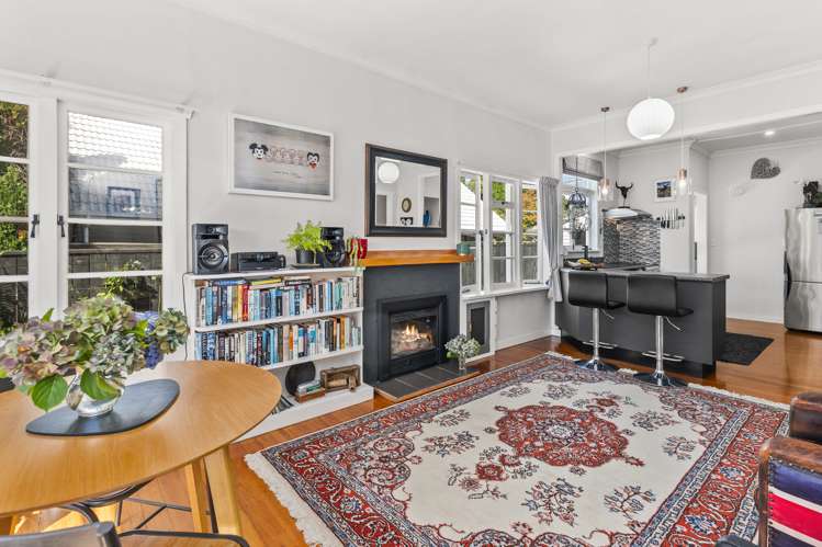 43 Sophia Street Glenholme_7