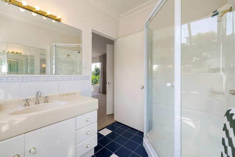 76 Lake Crescent Hamilton Lake_20