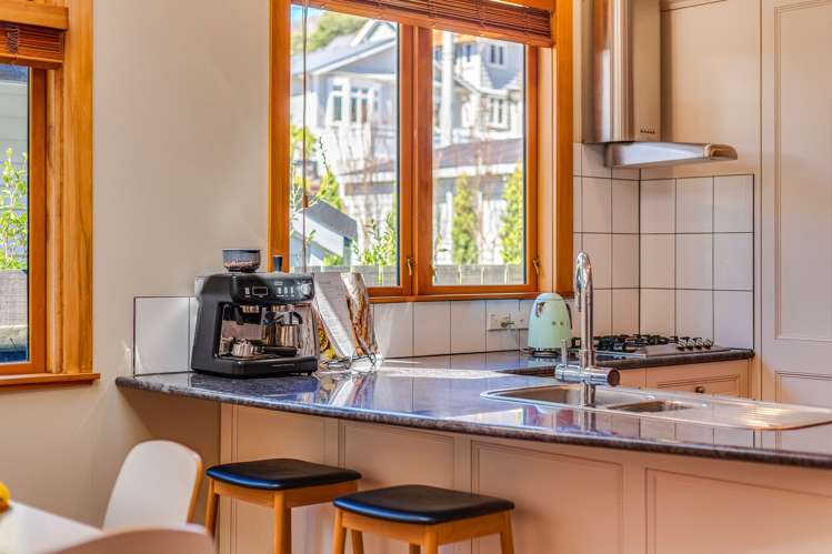 15 Ngaio Road Kelburn_7