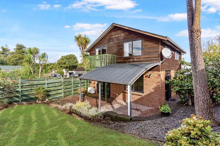 2/6 Eugenia Rise Totara Heights_5