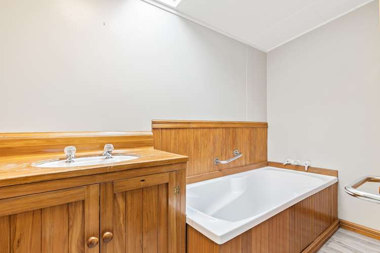 140 Main Street Oxford_13