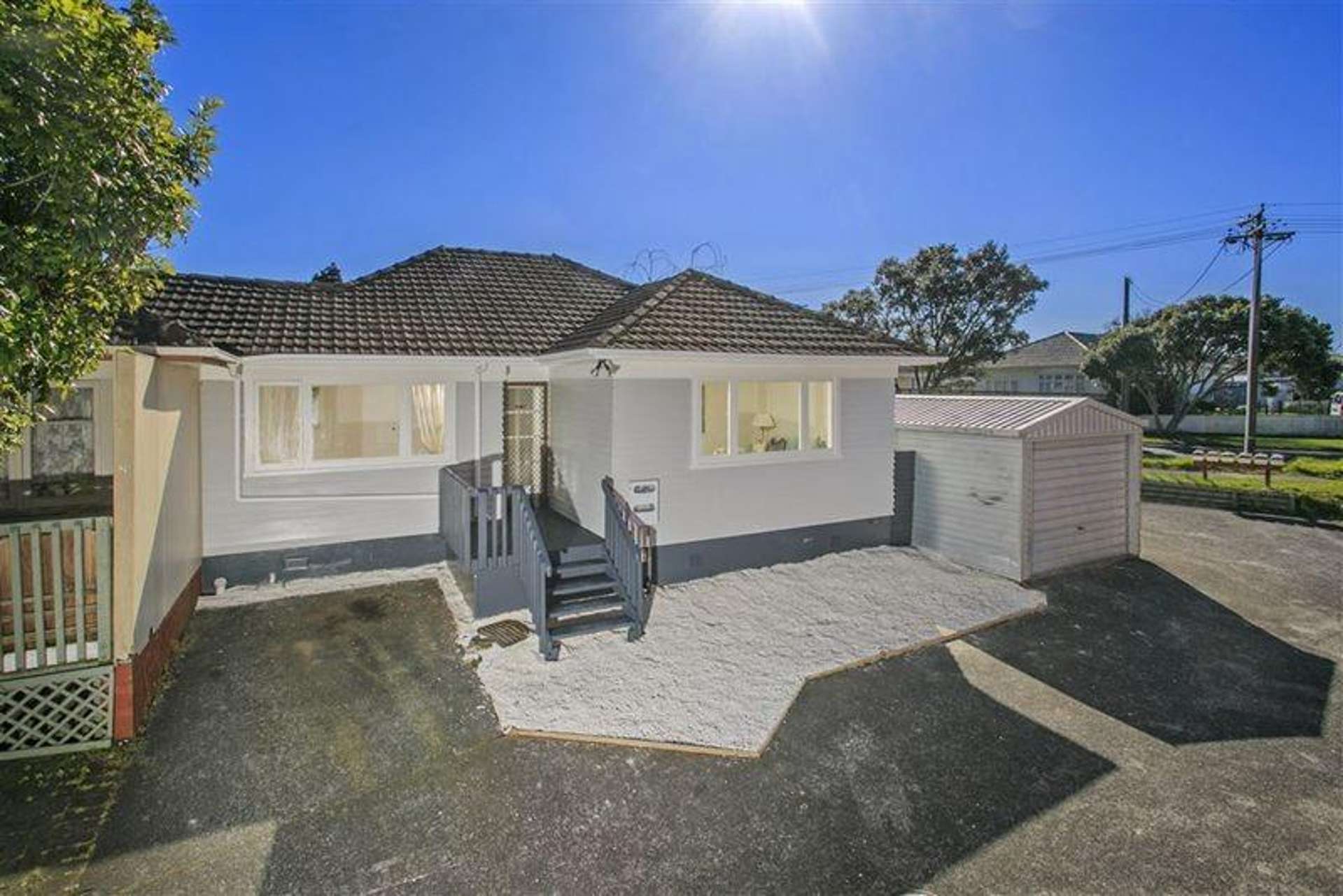 24 Reid road New Lynn_0