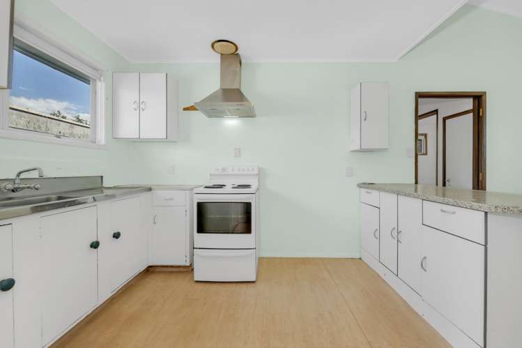 288 Buckland Road Mangere East_11