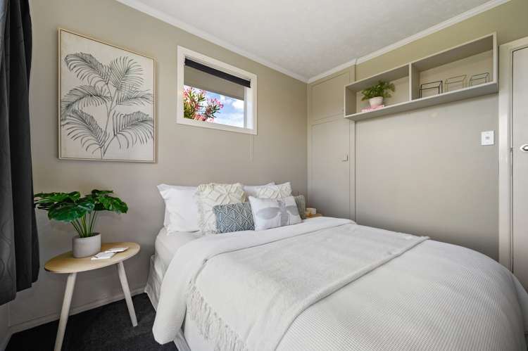 66 Neill Street Hornby_14