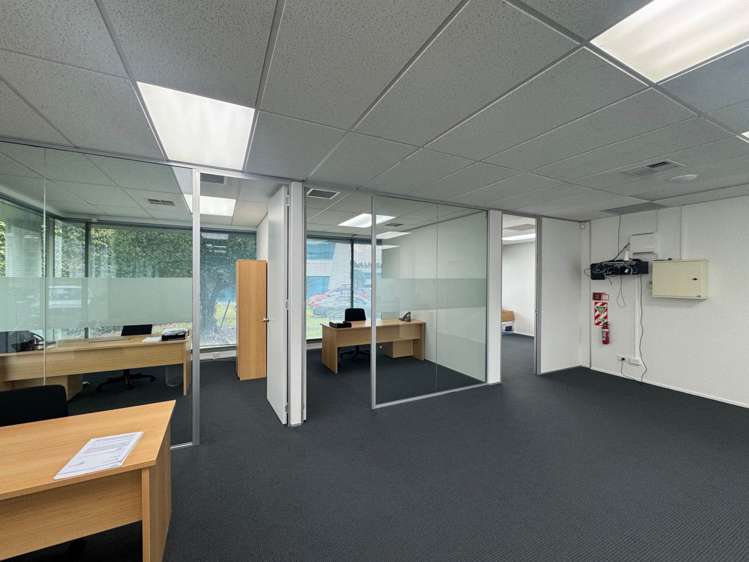 Unit I/112 Bush Road Rosedale_2