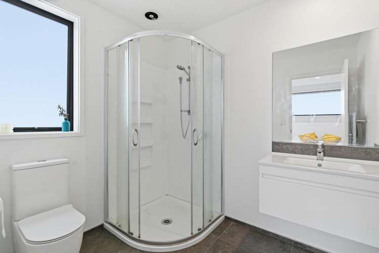 16 Hinaki Street Poike_12