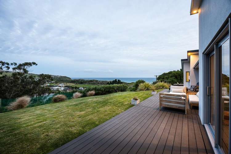 213 & 213A Tomahawk Road Andersons Bay_8