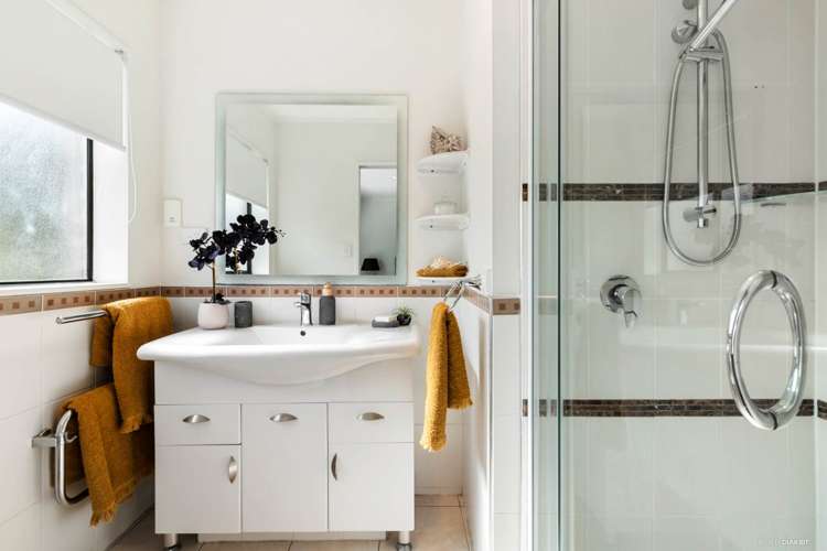 53 Riverton Drive Randwick Park_12