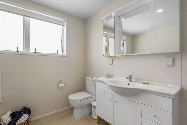 21 Huka Road Birkenhead_33