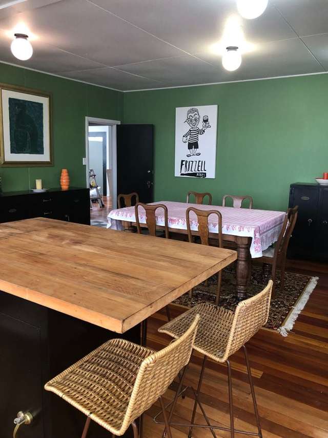 114 King Street North Hastings_2