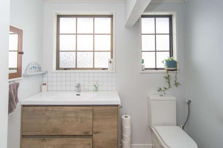 232 King Street Temuka_7