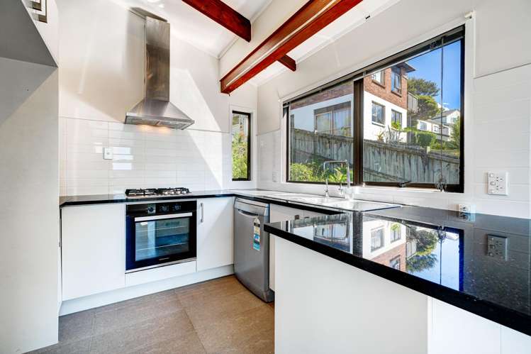 29 Noeleen Street Glenfield_21