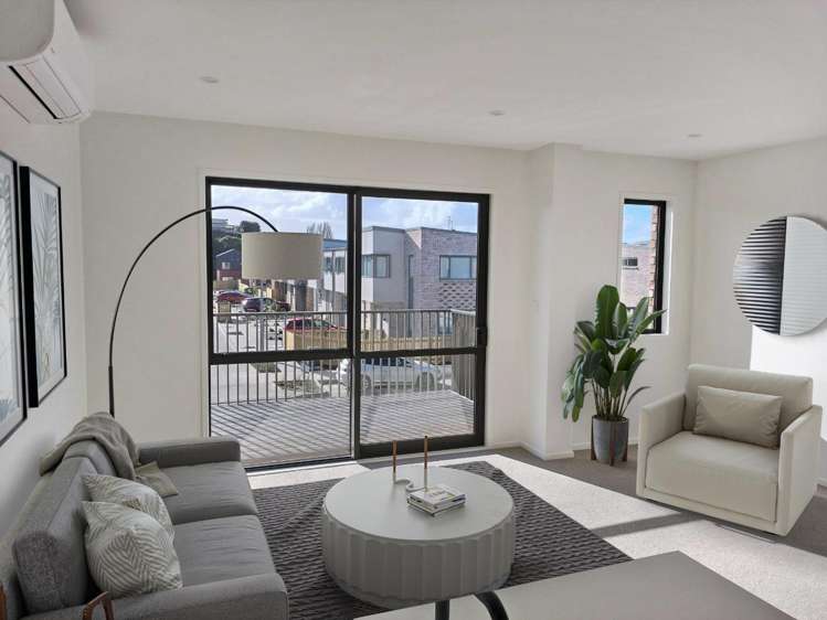  13 Parehua Street Mount Wellington_1