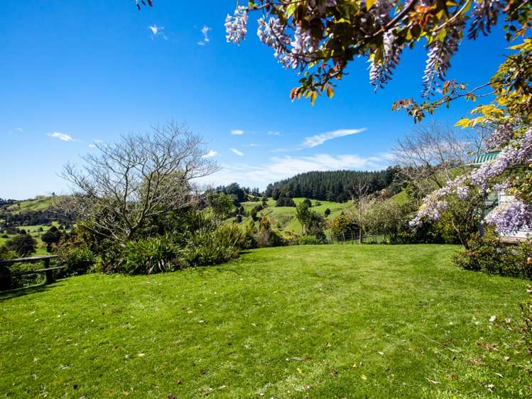 667 Stanley Road Wainui_17
