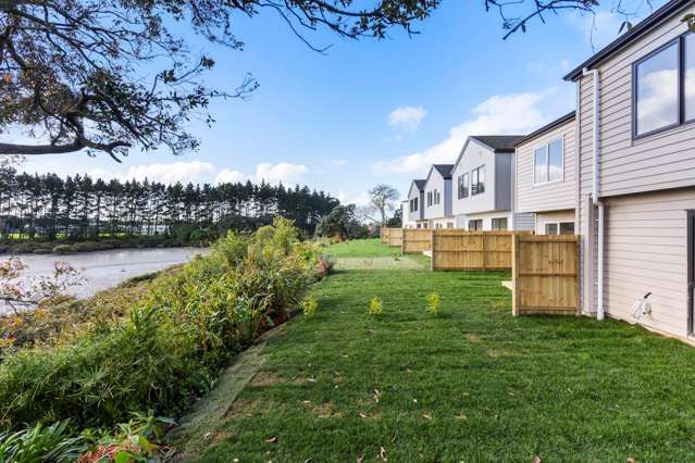 6 Seaside Place Pakuranga_1