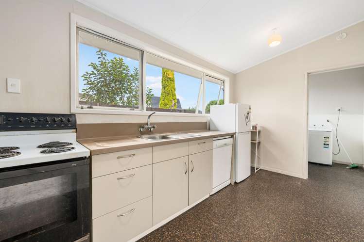 87 Long Melford Road Awapuni_8