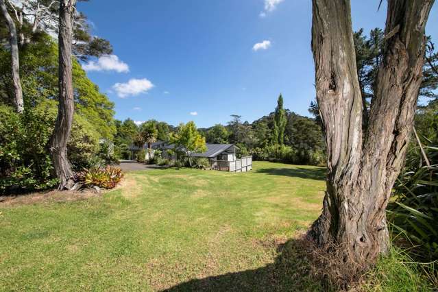 8 Landing Road Titirangi_2