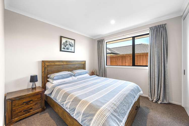 27 Minerva Crescent Woodend_9