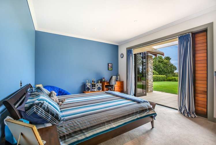 22 Ernest George Drive Karaka_12