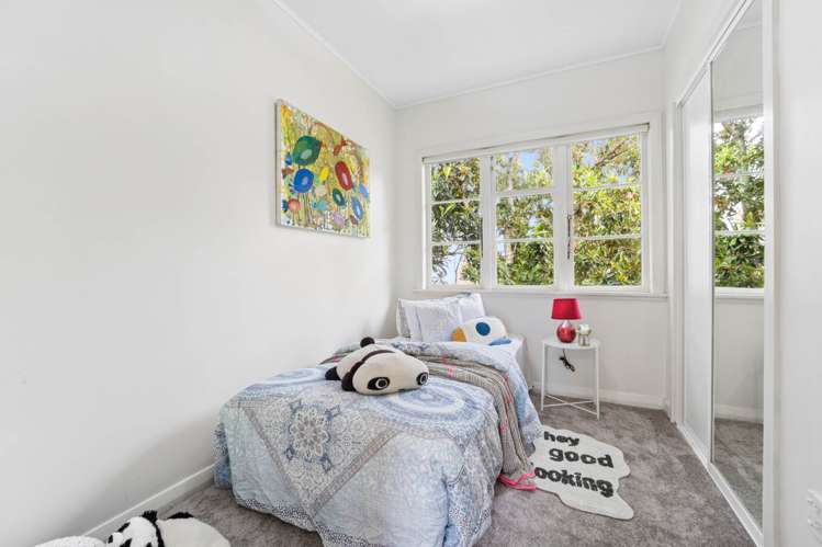 105 & 105A Richardson Road Mt Albert_16
