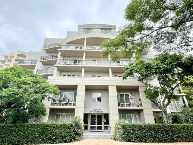 2A/18 Joseph Banks Terrace Newmarket_1