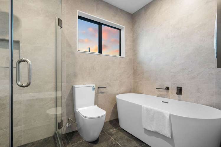 52 Tipu Crescent Wainui_16