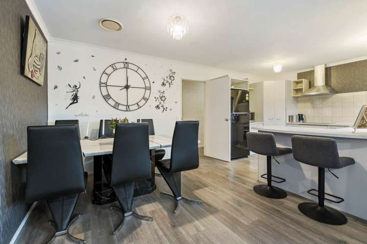 10a Falcarragh Crescent Flat Bush_13